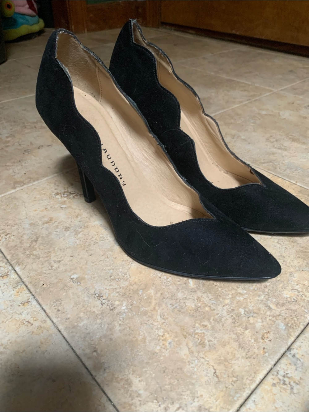 Black Scalloped Suede Pointed-Toe Pumps - Women's